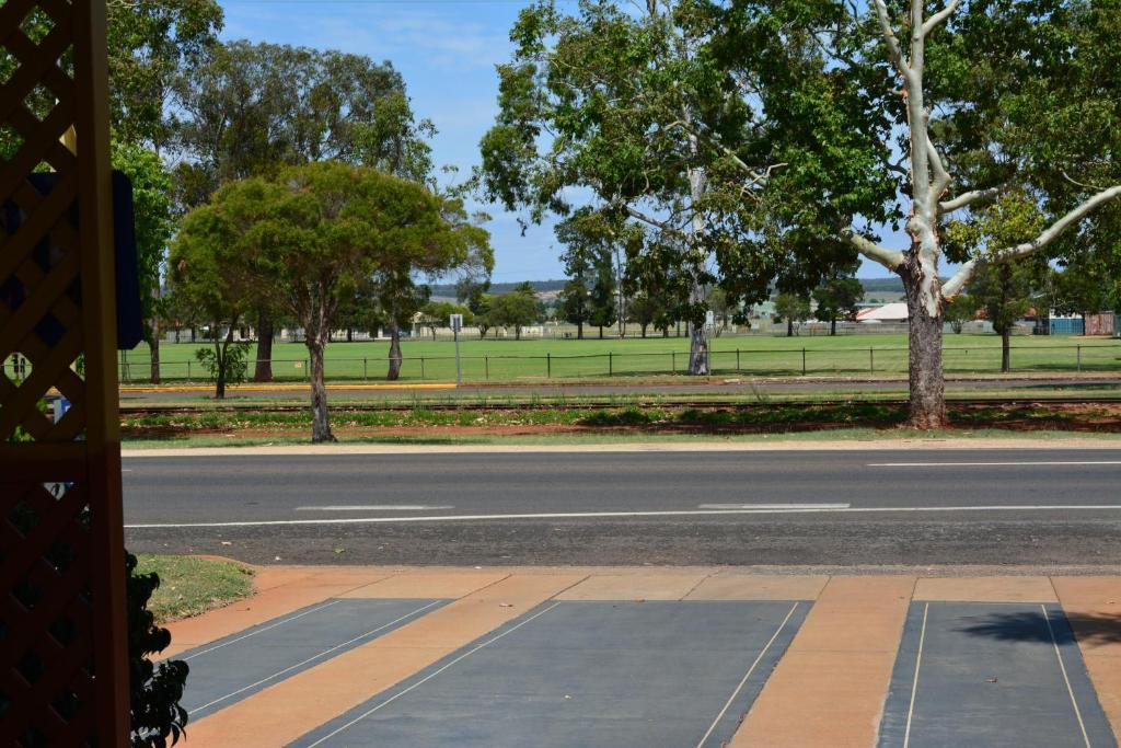 Motel Oasis Kingaroy Eksteriør billede