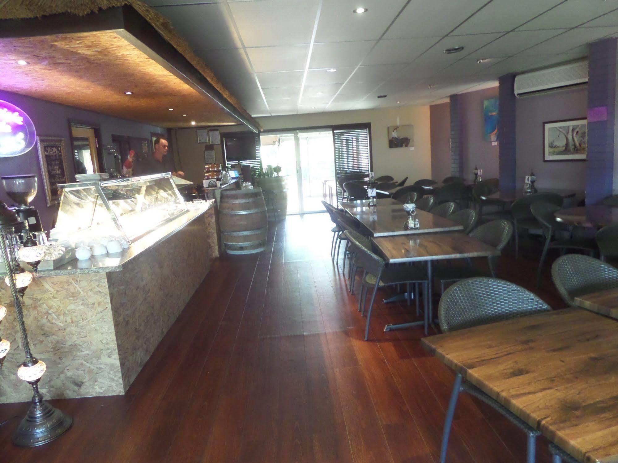 Motel Oasis Kingaroy Eksteriør billede